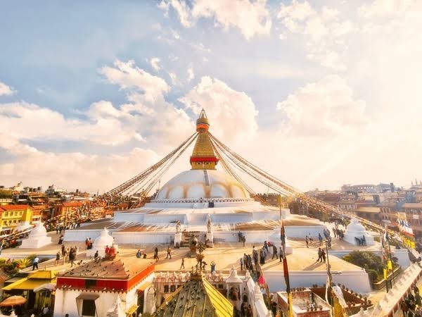 Kathmandu Pokhara Chitwan Lumbini Nepal Tour Package – Best Amazing 13 Days Nepal Tour Featured Image